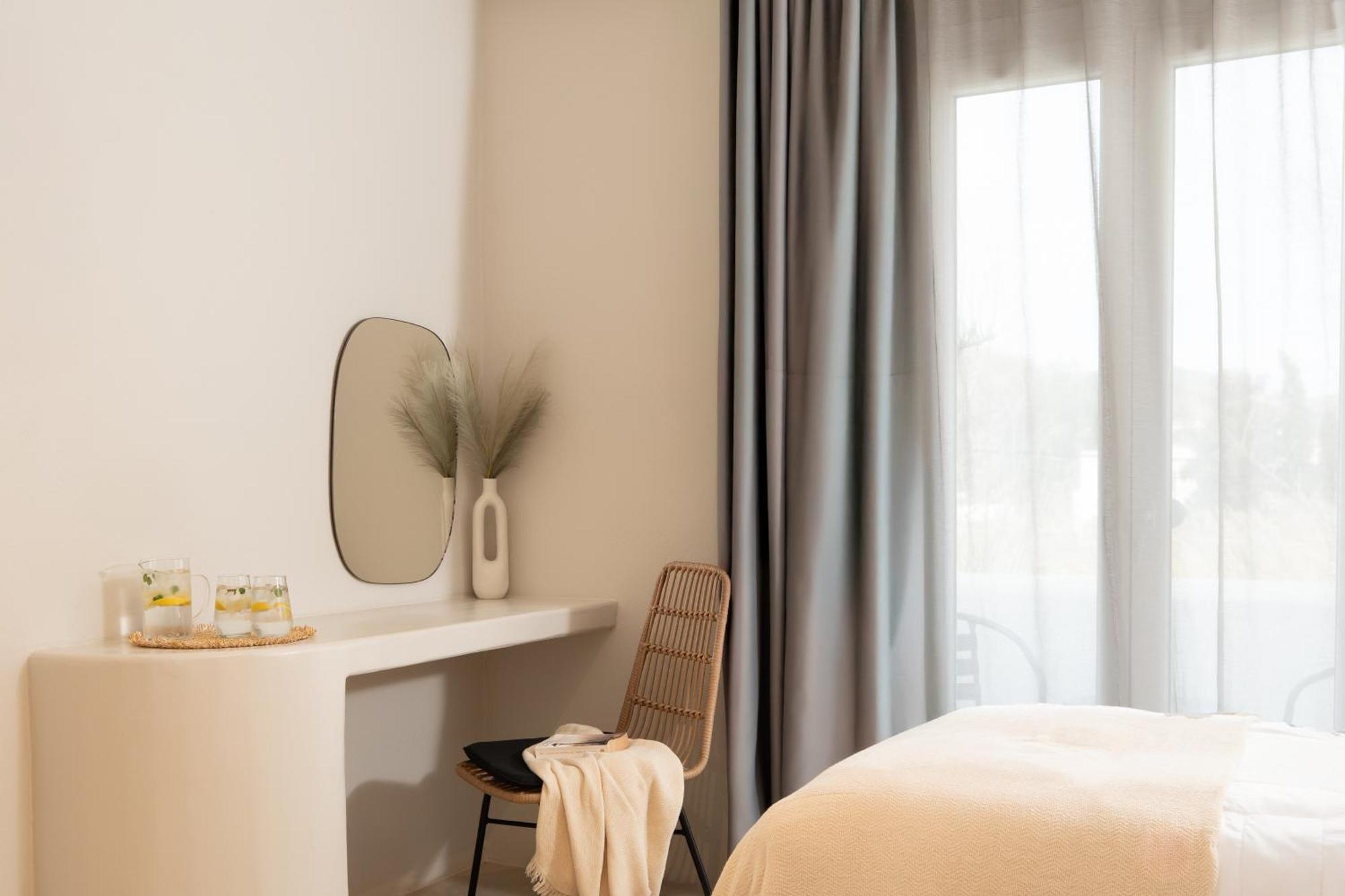 Paridian Elegant Living Otel Páros Dış mekan fotoğraf